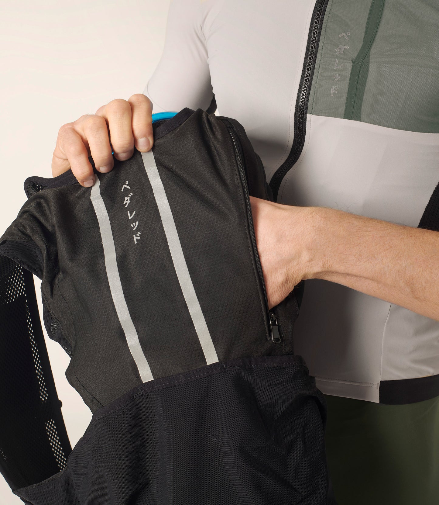 Men's Odyssey Hydro Vest