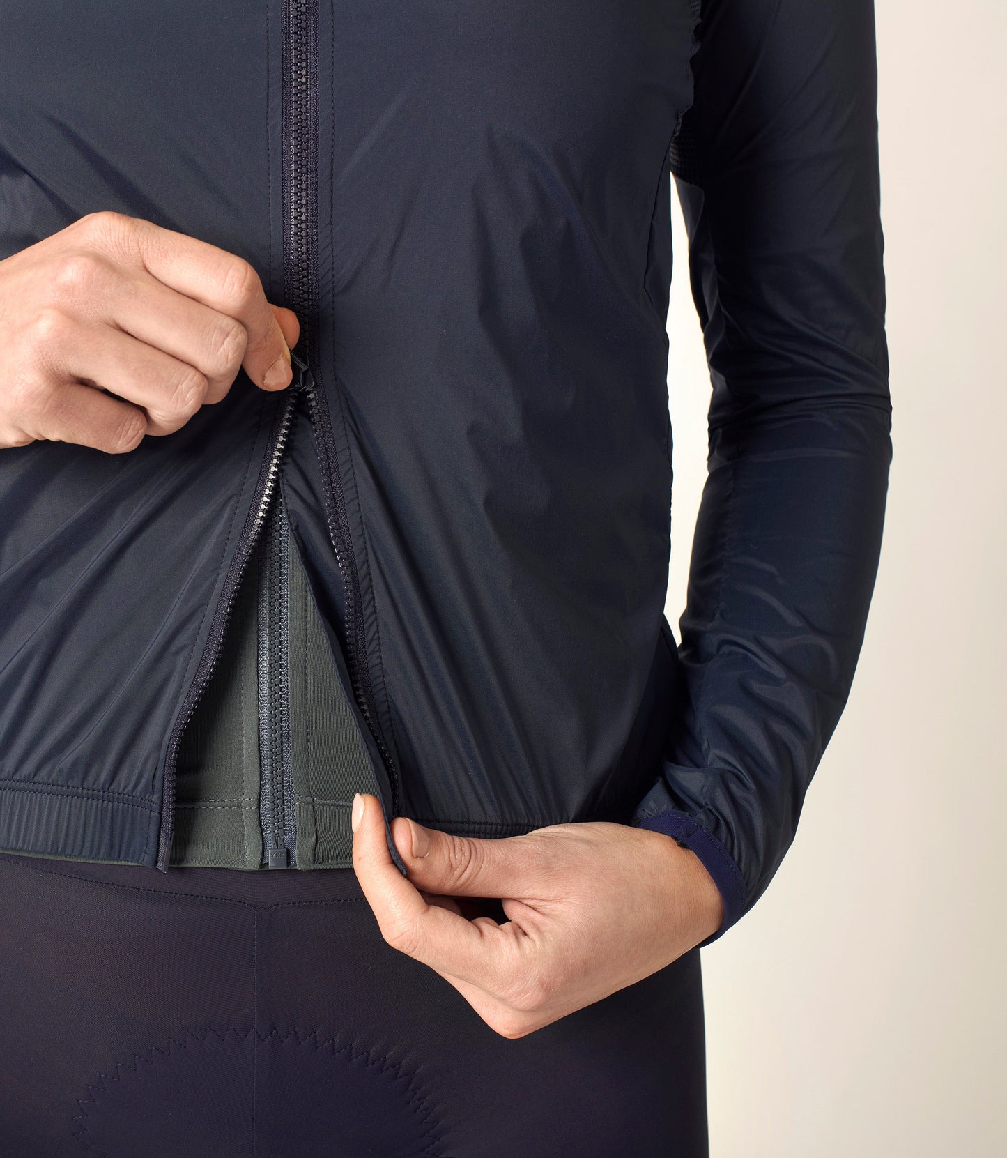 Women's Mirai Windproof Jacket