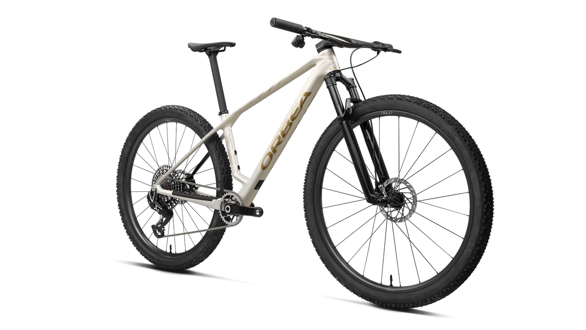 ALMA M-PRO 2027
