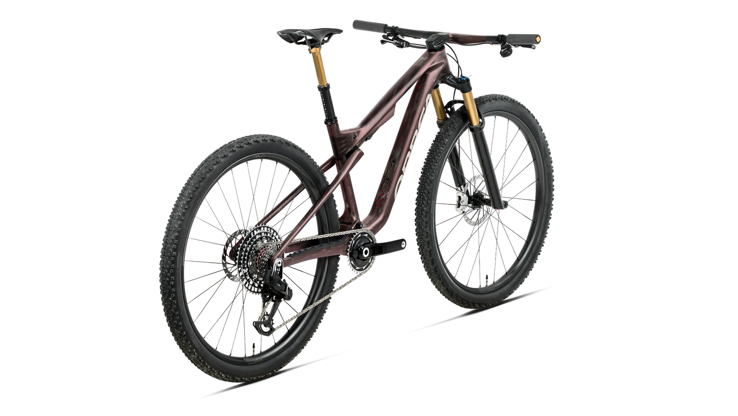 OIZ M10 AXS 2027
