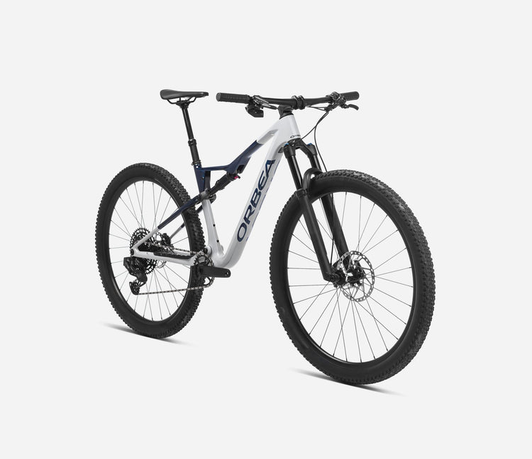 OIZ M30 2023