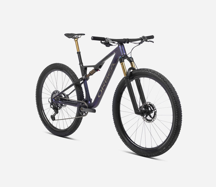OIZ M-PRO 2023